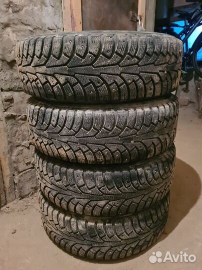 Колеса r 15 зимние 185 65 Nokian Nordman5