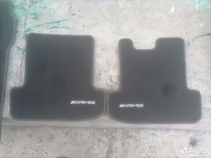 Продам коврики AMG