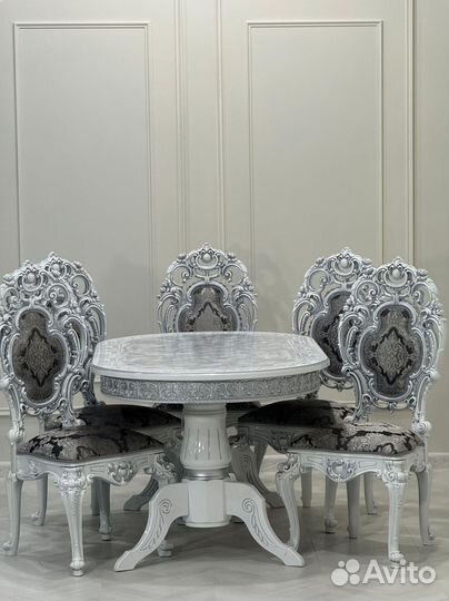 Стол со стульями в наличии\оплата при получении