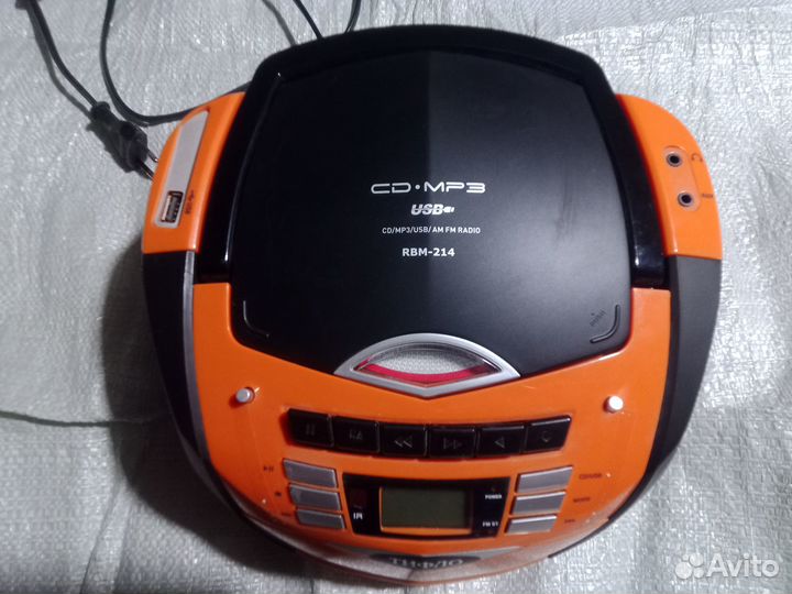 Магнитофон