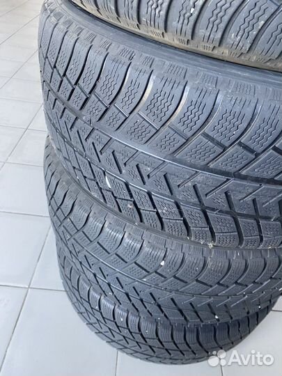 Michelin Latitude Alpin 255/55 R18