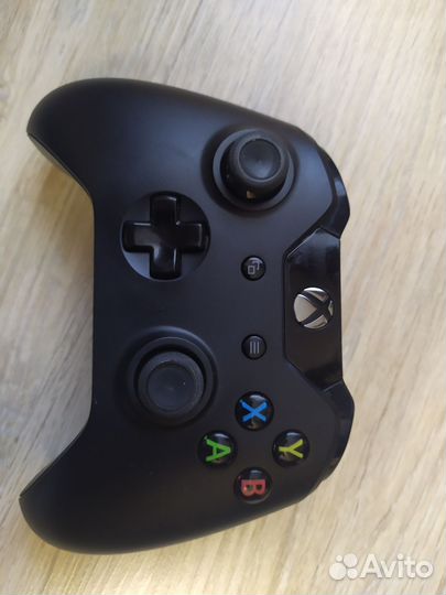 Xbox One + игры в подарок