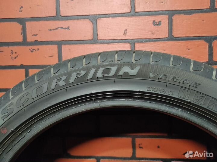 Pirelli Scorpion Verde 225/45 R19 96W