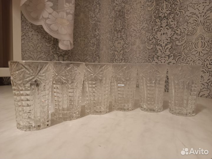 Хрустальные стаканы