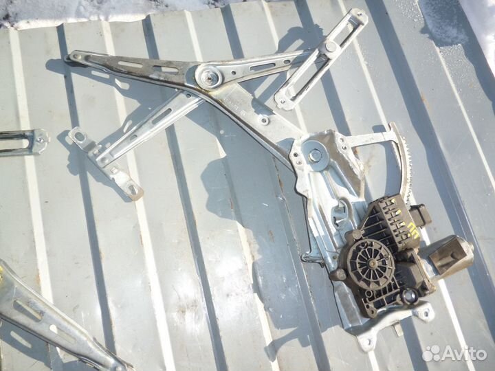 Электростеклоподъемник Opel Zafira A Опель Зафира