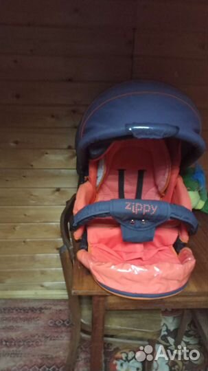 Продам коляску 3 в 1 zippi