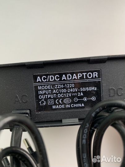 Блок питания для камер видеонаблюдения 12V 2A