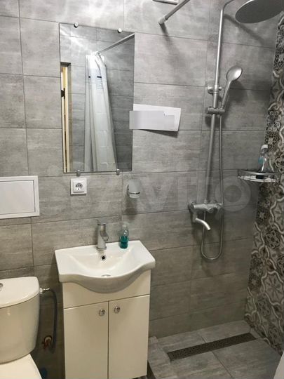 2-к. квартира, 50 м², 1/4 эт.