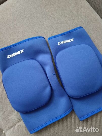 Наколенники спортивные