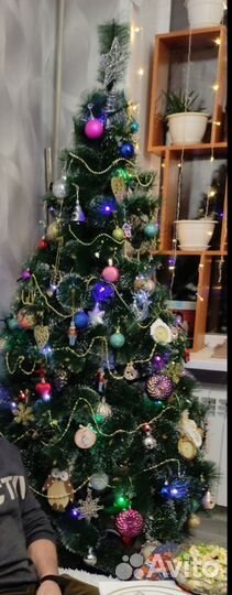 Елка искусственная 210 бу