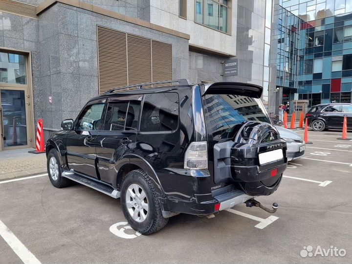 Mitsubishi Pajero, 2011