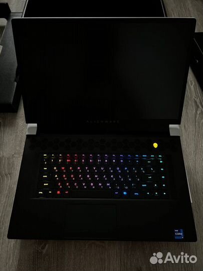 Ноутбук Alienware x17 R2 (на гарантии)