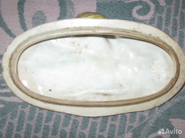 Крышка от шкатулки фарфор конаково