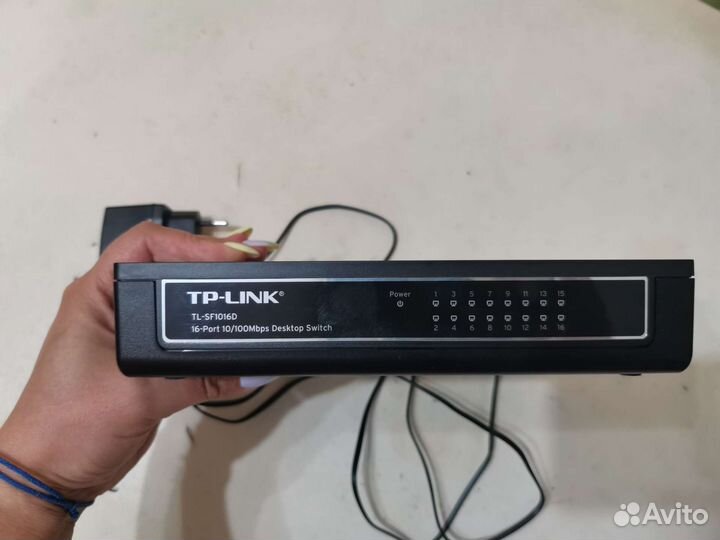 Свитч TP-link TL-SF1016D