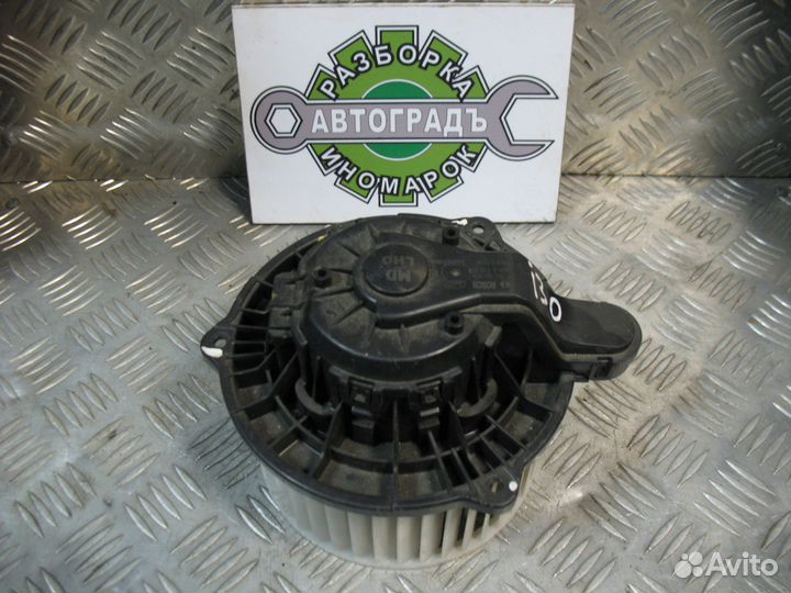 Моторчик отопителя для Hyundai i30