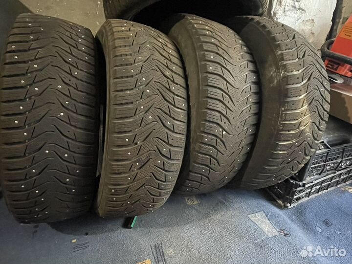 Marshal WinterCraft SUV Ice WS31 235/70 R16