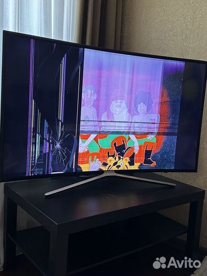 Телевизор smart tv samsung