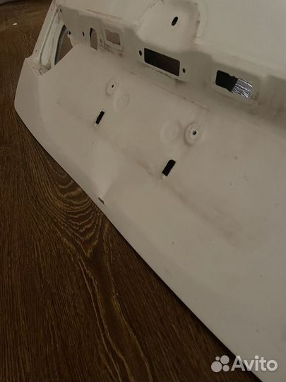 Крышка багажника на camry 55