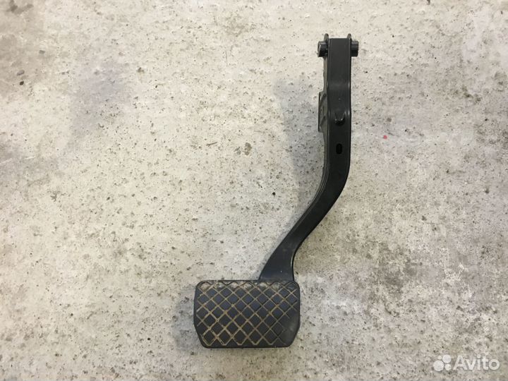 Педаль тормоза Audi A4 B6 (4175)