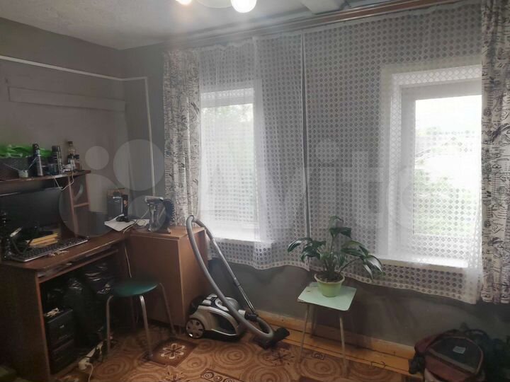 Дом 63 м² на участке 8 сот.