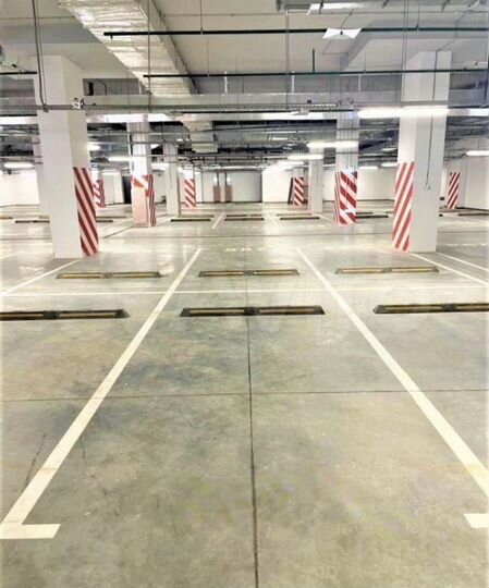 Машиноместо, 15 м²