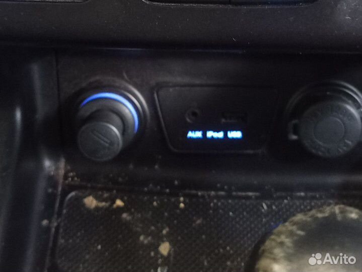 Разъем USB AUX Hyundai IX35