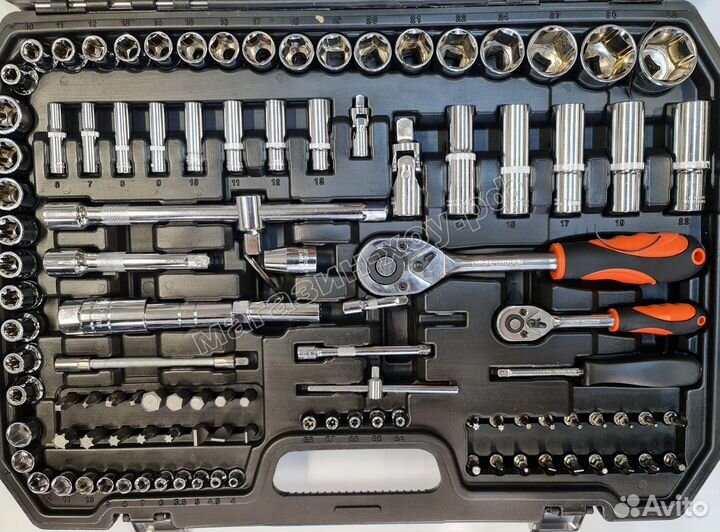 Набор инструментов для авто 131 элемент