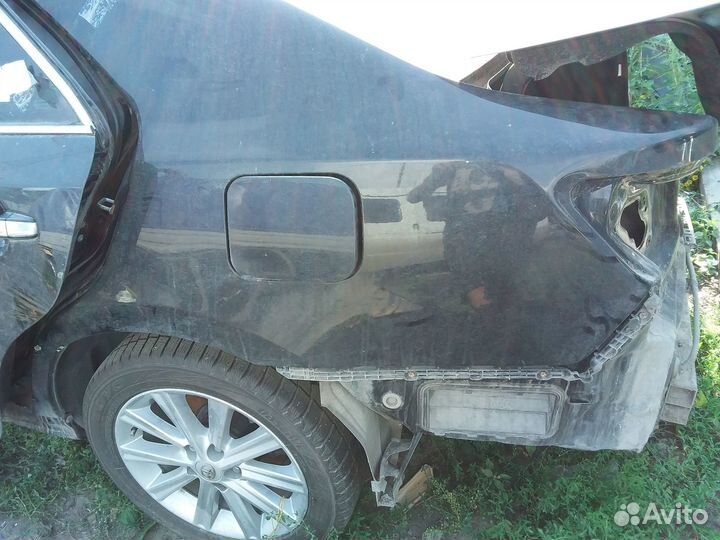 Крыло заднее левое Toyota Camry 50-55