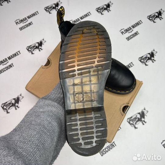 Оригинал 41 eu Dr. martens 1460 pascal