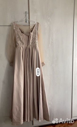 Вечернее платье