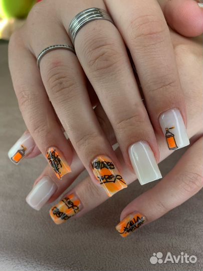 Мастер по маникюру