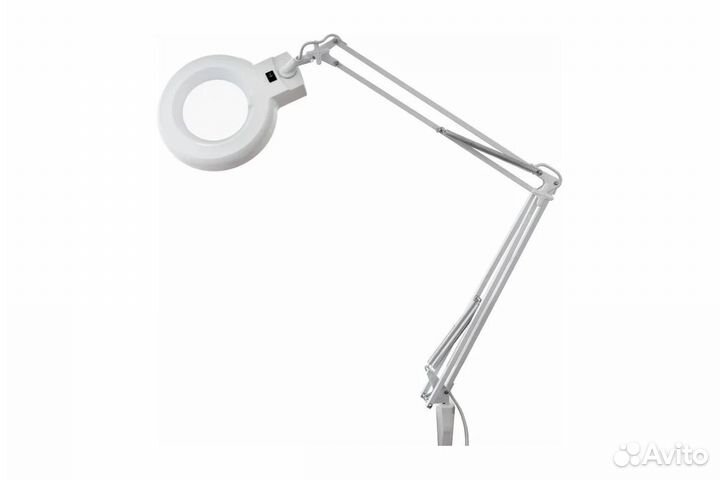 Настольная лупа на струбцине