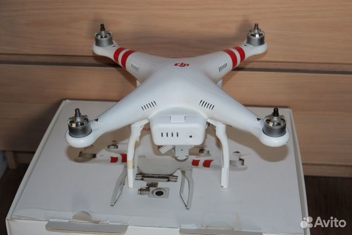 Квадрокоптер DJI Phantom 2 Vision+
