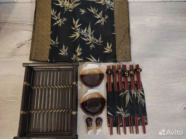 Набор для сервировки суши и роллов