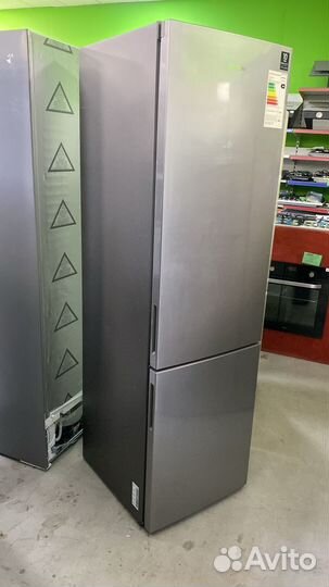 Холодильник Samsung RB37A5001SA