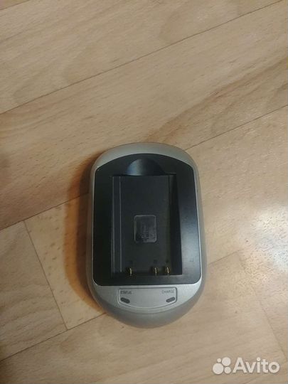 Зарядная станция Nikon EN-EL5 12V