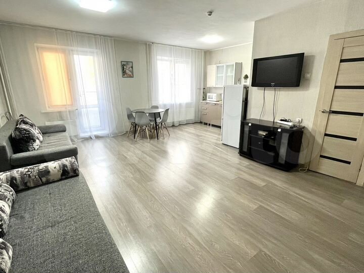 Квартира-студия, 33 м², 1/10 эт.