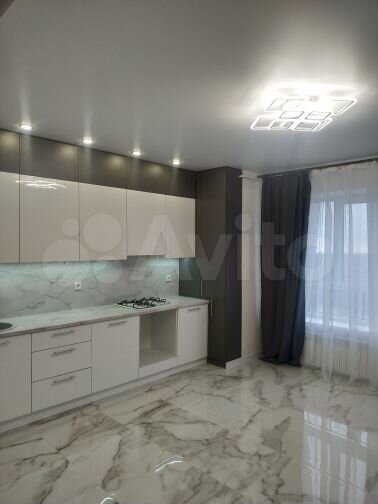 2-к. квартира, 60 м², 17/21 эт.