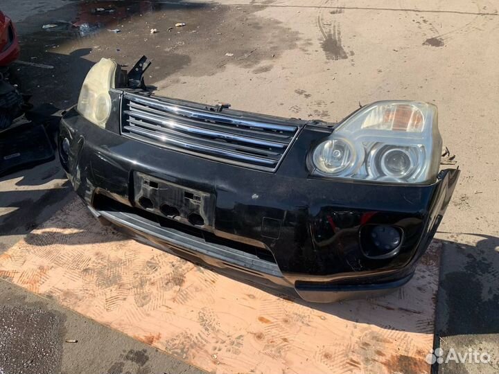 Передняя часть Ниссан X-Trail 2007-2014 T31 ксенон