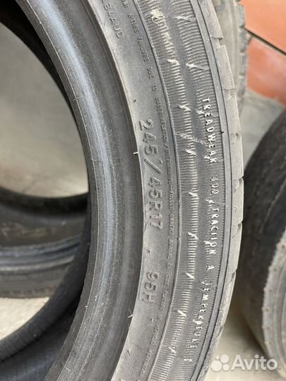 Goodyear DuraSport 245/45 R17