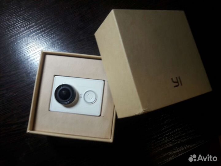 Экшен камера xiaomi yi 1080
