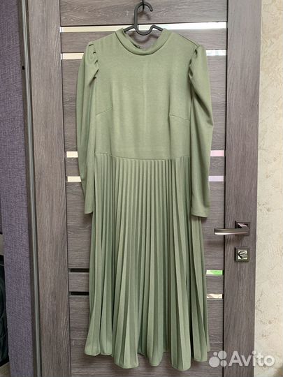 Платье вечернее