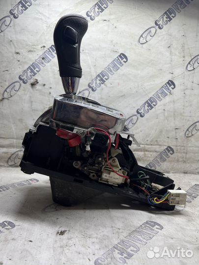 Селектор Nissan Avenir