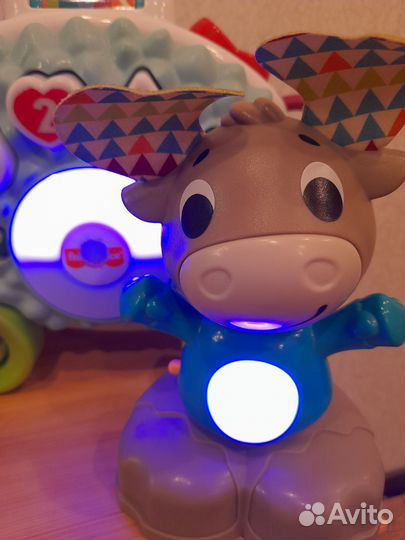 Развивающие,музыкальные игрушки fisher price