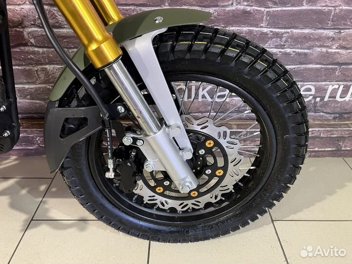 Мотоцикл Racer RC250ck-a Triumph (2023год)