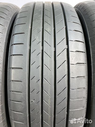 Bridgestone Alenza 001 215/60 R17 100W