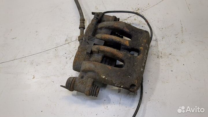 Суппорт Mercedes Vito W639, 2014