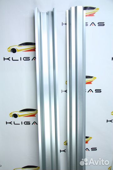 Ремонтный порог Toyota Cresta 100