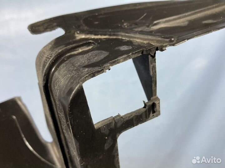 Дефлектор радиатора Volkswagen Polo 602, 614, 6C1