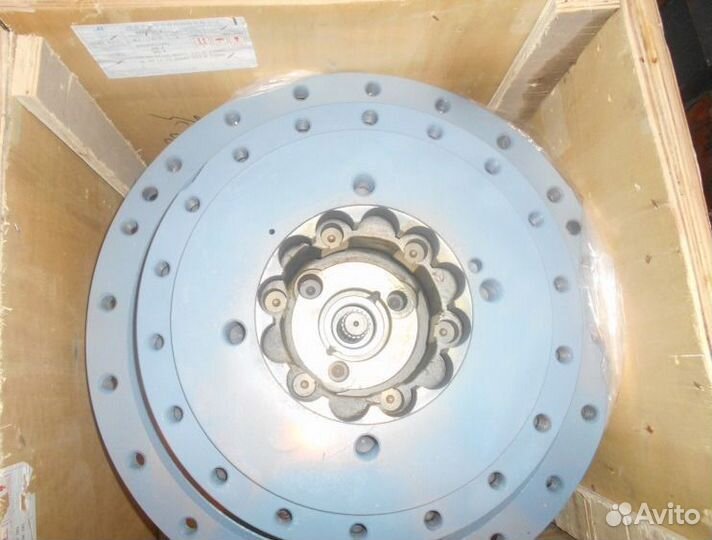 Редуктор хода Komatsu PC200-7 2nd type